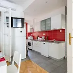 Apartment Away From In The Center