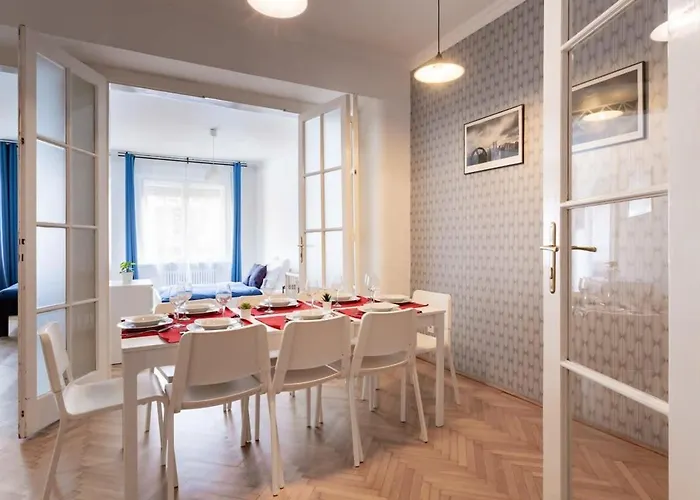 Away From In The Center Appartement Budapest