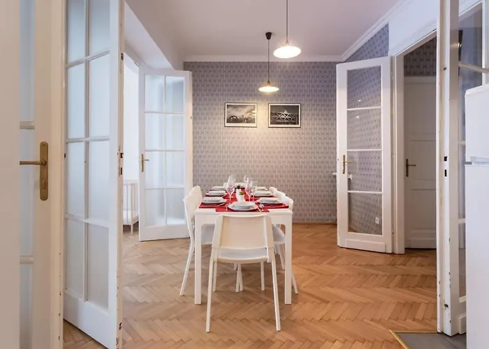 Appartement Away From In The Center Budapest